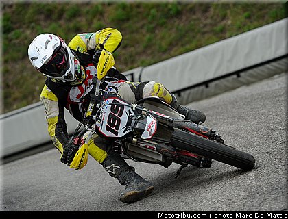 supermotard_peresson_001_alp_huez_2011.JPG
