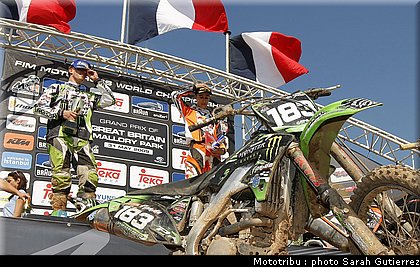 podium_2.jpg