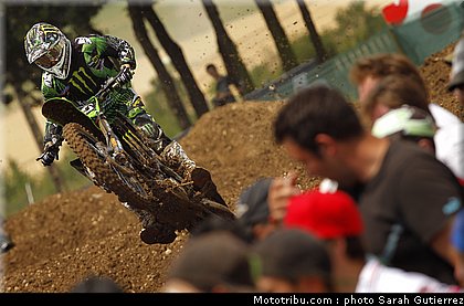 cross_team_cls_searle_07_gp_france_st_jean_dangely_2011.jpg