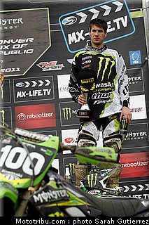 cross_searle_02_republique_tcheque_loket_2011.jpg