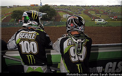 cross_team_kawasaki_cls_anstie_searle_2_angleterre_winchester_2011.jpg