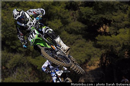 cross_team_kawasaki_cls_pourcel_01_italie_fermo_2011.jpg