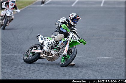 laurent_prieri_belmont_supermotard2009_08.jpg