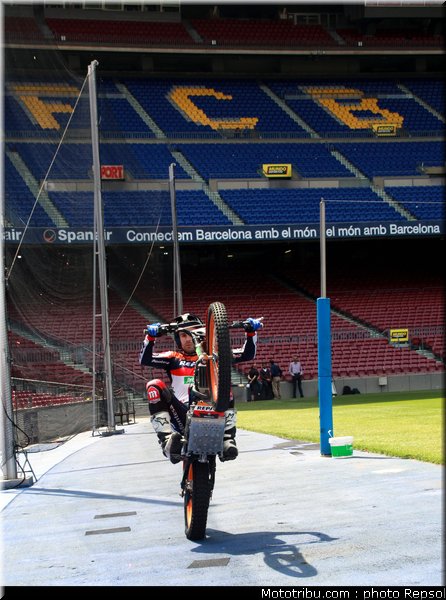 trial_toni_bou_camp_nou_barcelone_2011_037