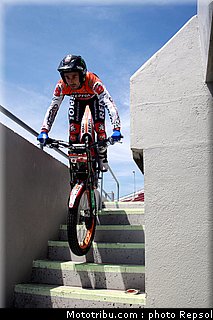 trial_toni_bou_camp_nou_barcelone_2011_020.jpg