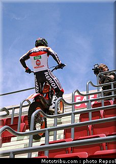 trial_toni_bou_camp_nou_barcelone_2011_023.jpg