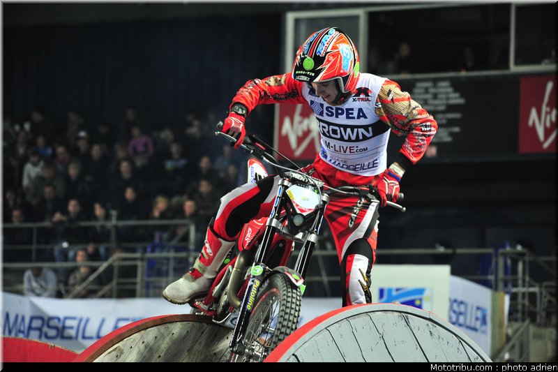 trial_indoor_marseille_2011_brown_05