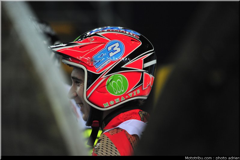 trial_indoor_marseille_2011_brown_11