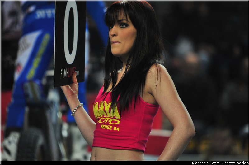 trial_indoor_marseille_2011_girl_09