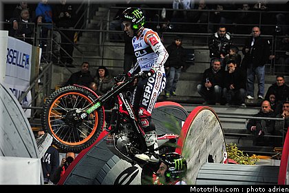 trial_indoor_marseille_2011_bou_03.JPG