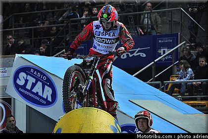 trial_indoor_marseille_2011_brown_12.JPG