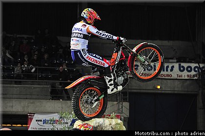 trial_indoor_marseille_2011_fujinami_14.JPG