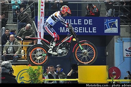 trial_indoor_marseille_2011_fujinami_22.JPG