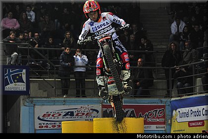 trial_indoor_marseille_2011_fujinami_23.JPG
