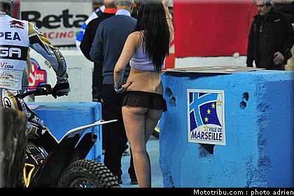trial_indoor_marseille_2011_girl_14.JPG