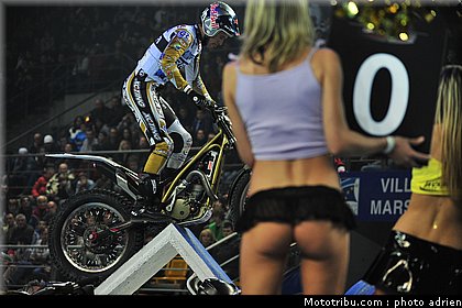 trial_indoor_marseille_2011_girl_15.JPG