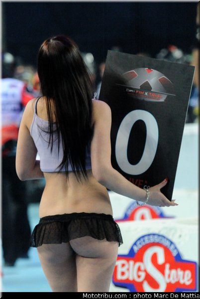 trial_indoor_marseille_2011_girl_09