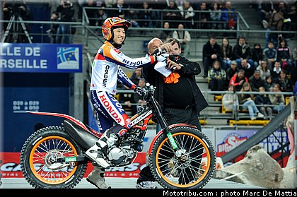 trial_indoor_marseille_2011_fujinami_01.jpg
