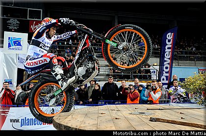 trial_indoor_marseille_2011_fujinami_06.jpg