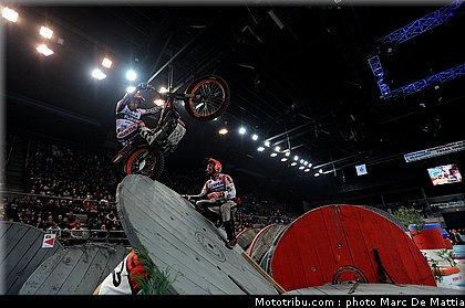 trial_indoor_marseille_2011_fujinami_07.jpg