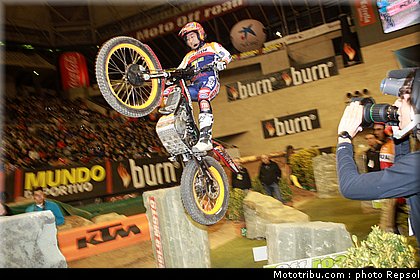 fujinami_003_x_trial_barcelone_2012.jpg