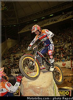 fujinami_004_x_trial_barcelone_2012.jpg