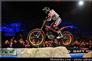 trial_indoor_2013_france_marseille_0101.jpg
