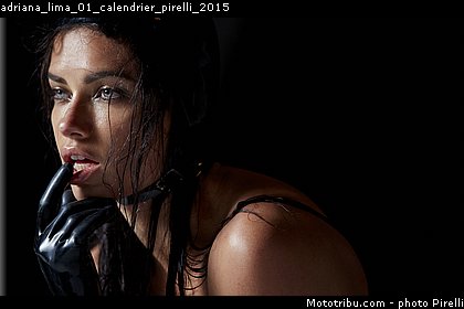 adriana_lima_01_calendrier_pirelli_2015.jpg
