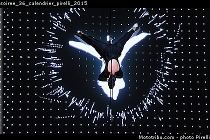 soiree_36_calendrier_pirelli_2015.jpg
