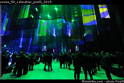 soiree_50_calendrier_pirelli_2015.jpg
