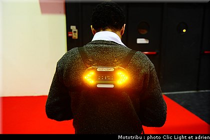 clic_light_008.JPG