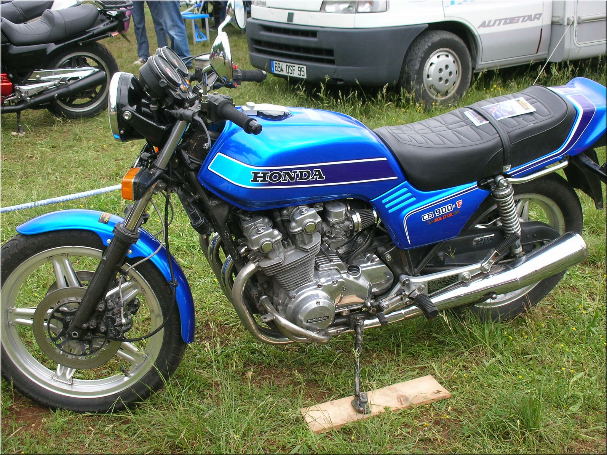 MOTO 
