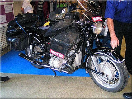 bmw-b-r602-5-23.jpg