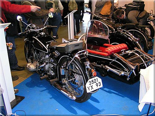 bmw-b-r68-3-8.jpg