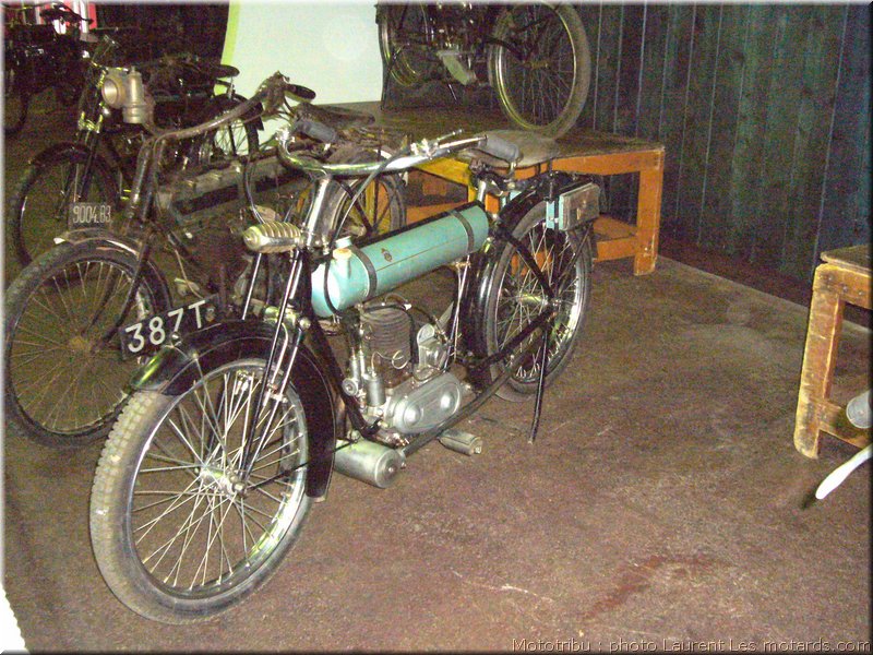 MOTO 