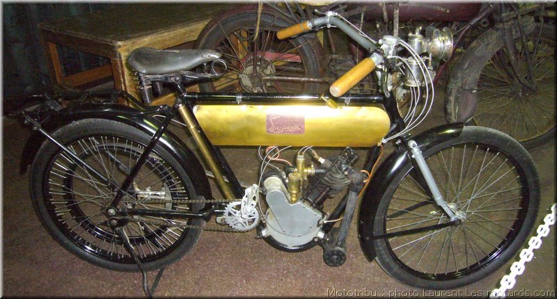 MOTO 