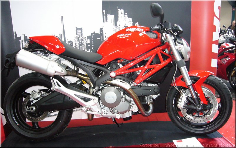 MOTO 