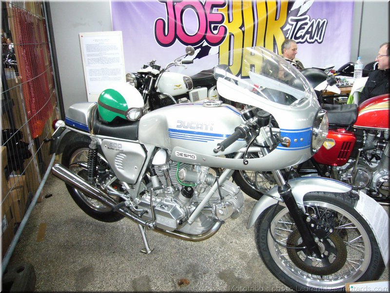 MOTO 