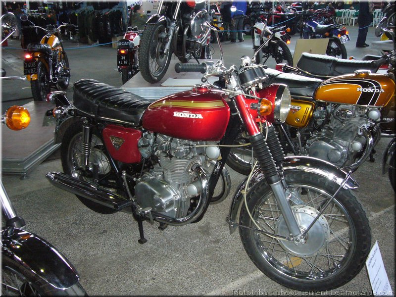 MOTO 