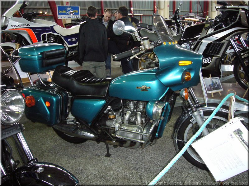 MOTO 