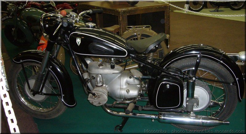 MOTO 
