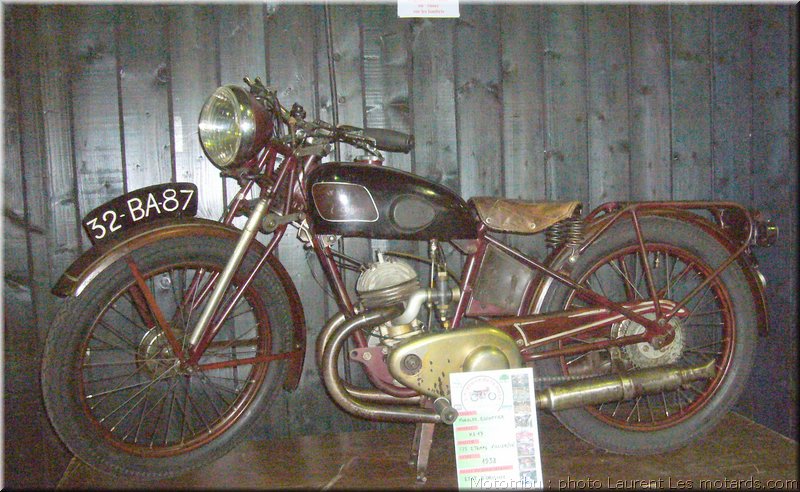 MOTO 