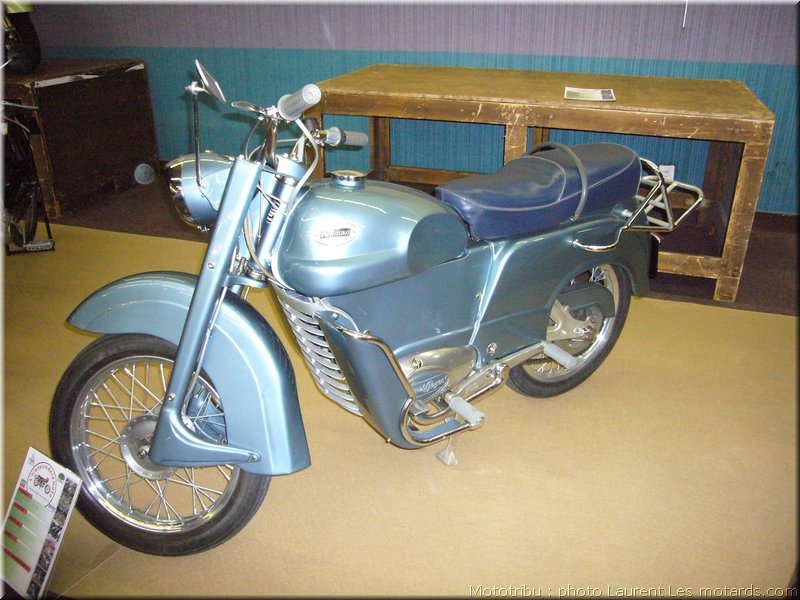 MOTO 
