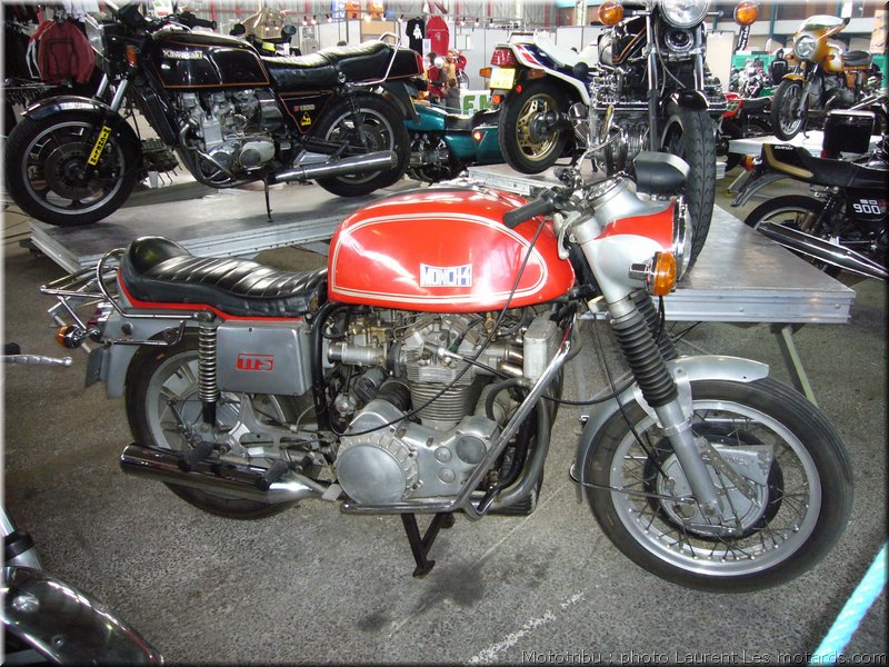 MOTO 