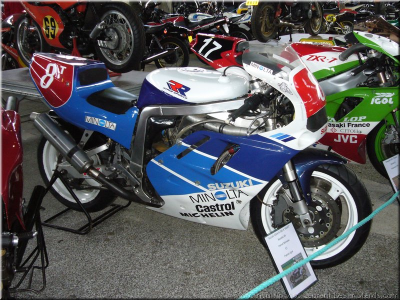MOTO 