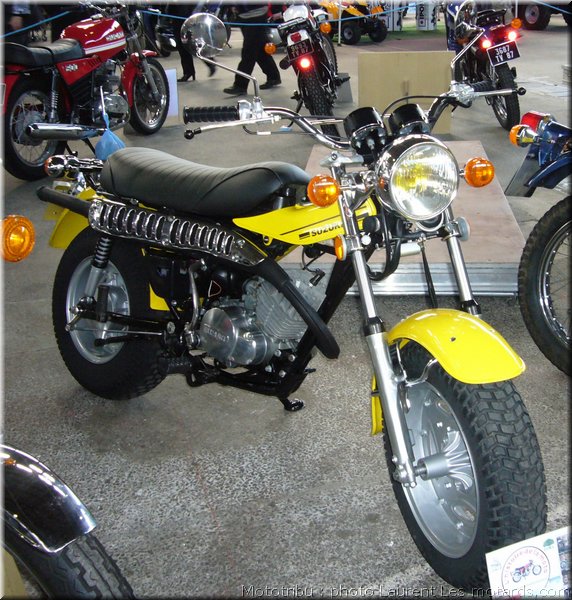 MOTO 