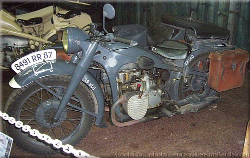 bmw12-1939-750cc.jpg