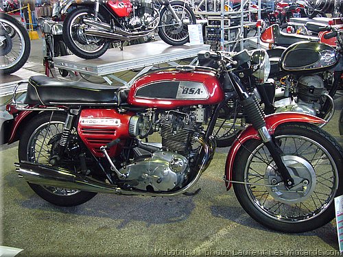 bsa-rocket3-750cc-3cylindres-1970.jpg