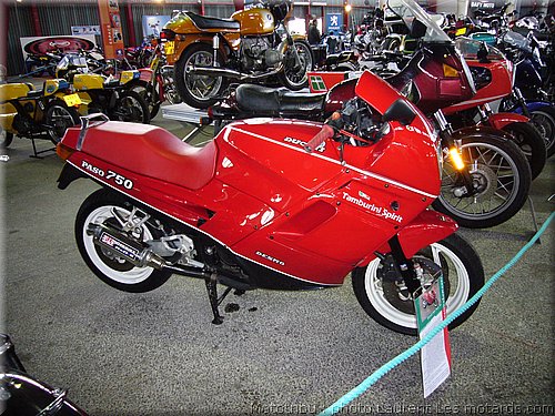 ducati750paso-1990-hommage-a-pasolini-1ermodele-dela-periode-cagiva-1985.jpg