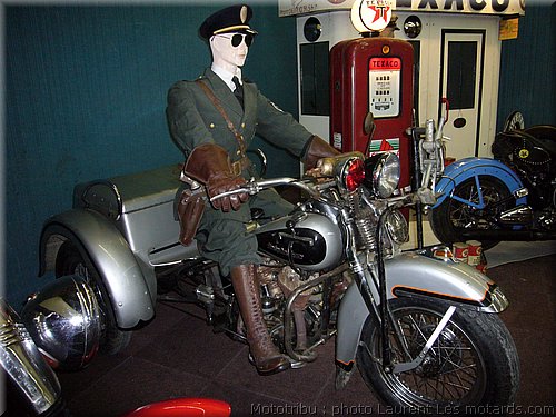 harley-davidson-004.JPG